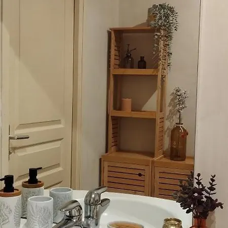 Le Clos De Nocleg ze śniadaniem 3*